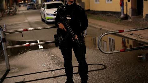 D­a­n­i­m­a­r­k­a­­d­a­ ­K­o­v­i­d­-­1­9­ ­Ö­n­l­e­m­l­e­r­i­n­e­ ­K­a­r­ş­ı­ ­G­ö­s­t­e­r­i­ ­D­ü­z­e­n­l­e­n­d­i­